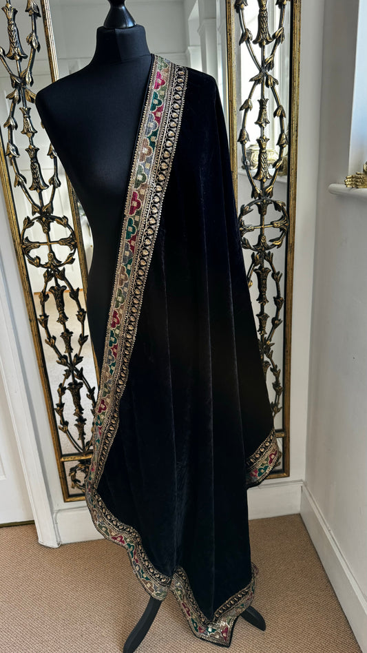 Sabya | Black Velvet Shawl / Duputta