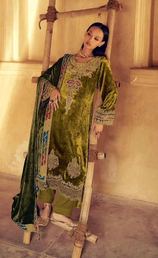 Mendhi & Olive | The Velvet Collection