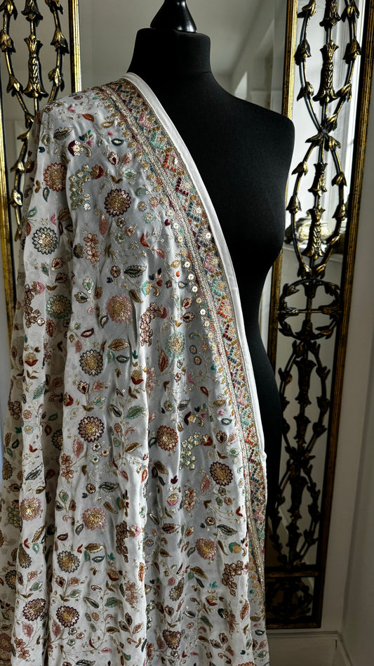 White | The Camellia Collection