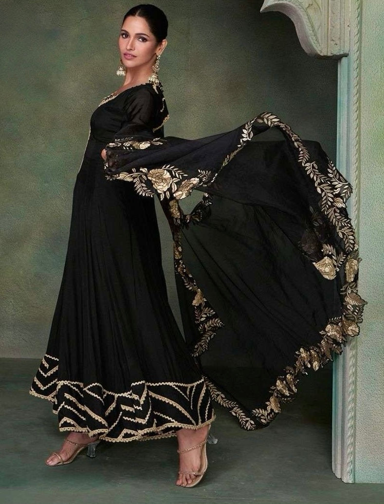 Capsule Black Anarkali