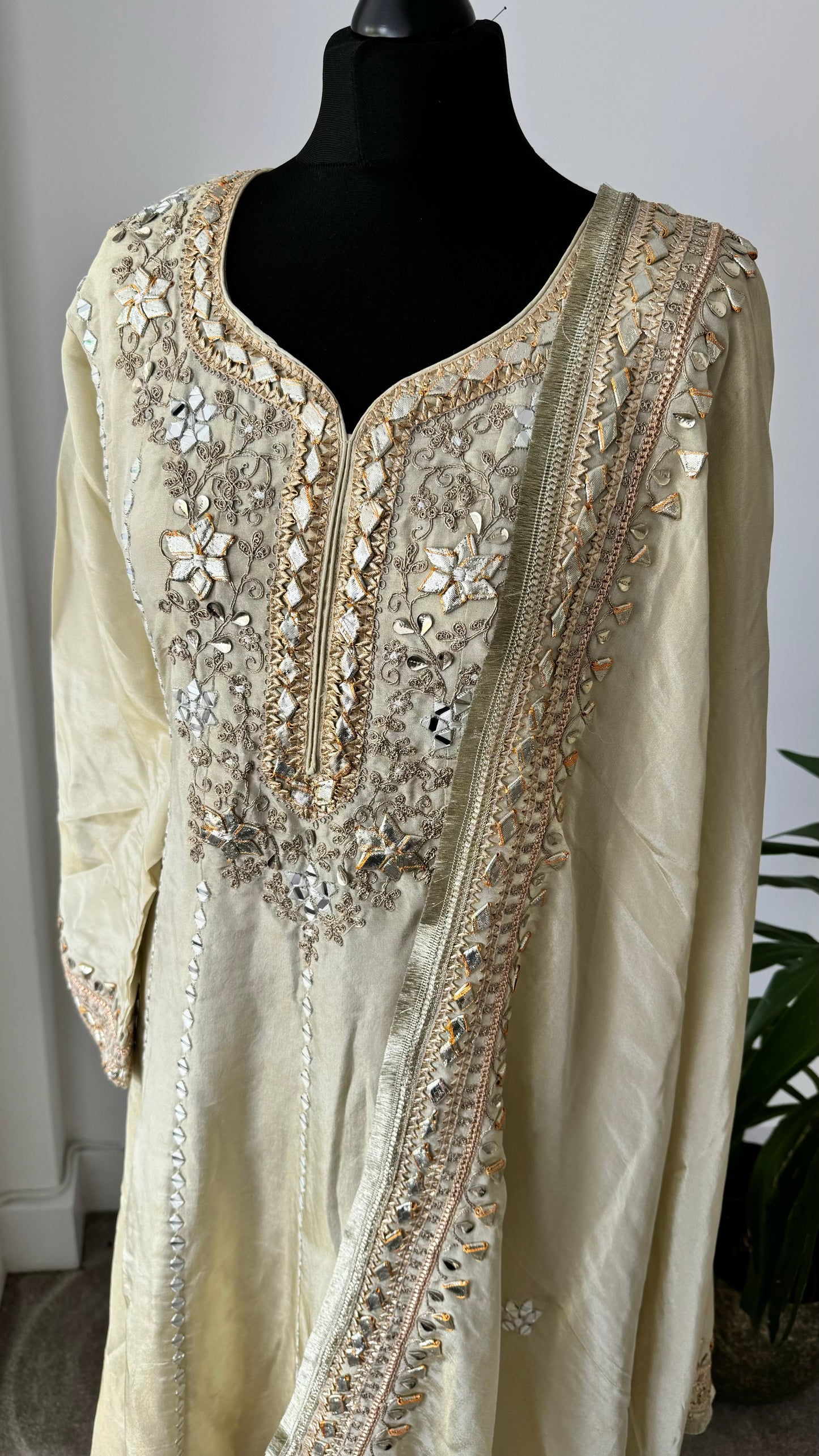 For The Love Of Gota | Cream Anarkali