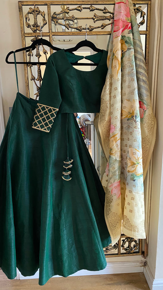 Bespoke Signature Lengha